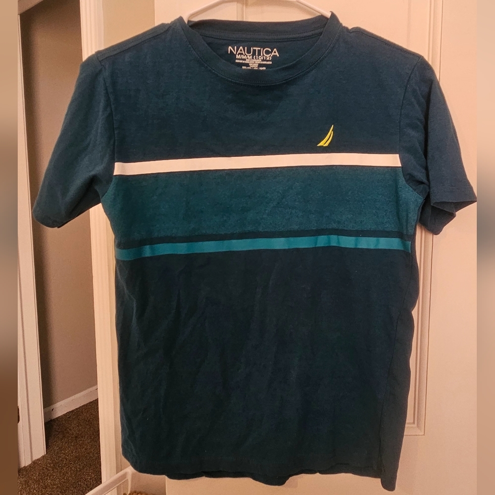 Nautica t shirt